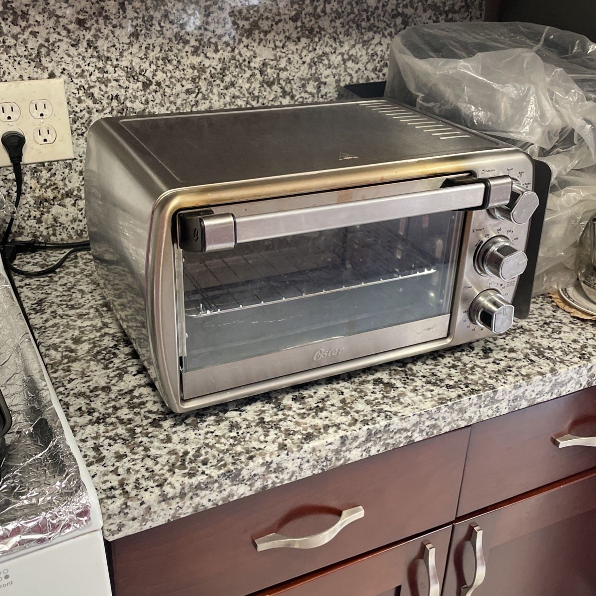 Like New] Oster Extra Large Toaster Oven for Sale in San Diego, CA - OfferUp