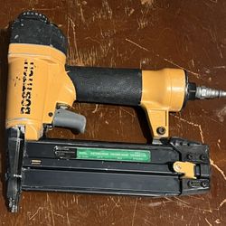 Bostitch  SB-1850BN 18 Gauge Pneumatic BT Brads Nailer 5/8” - 2”