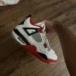 Jordan 4 Retro Fire Red (2020)  