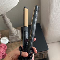 Hair Straightener