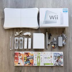 Nintendo Wii Fitness Bundle