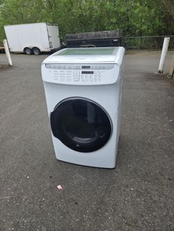 Samsung electric dryer steam cycle and sweater
