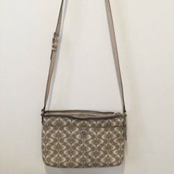 COACH Peyton Dream Beige Swing-Pack Crossbody Bag