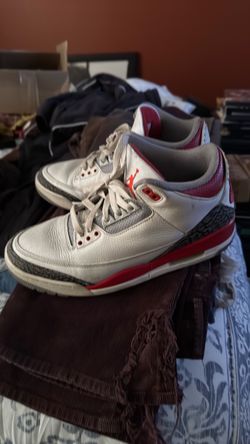 Jordan 3s size 9.5 $40