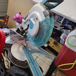 Makita Saw