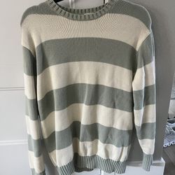 White and green stripped sweater 