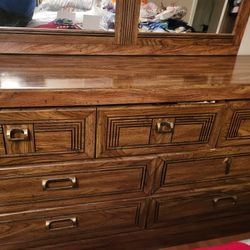 4 Piece Mahogany Wood Bedroom Set 