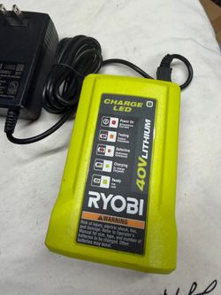 Cargador Ryobi 40v