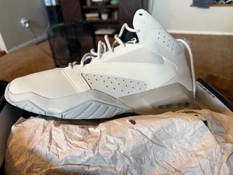 Jordan Lift Off “reflective silver”
