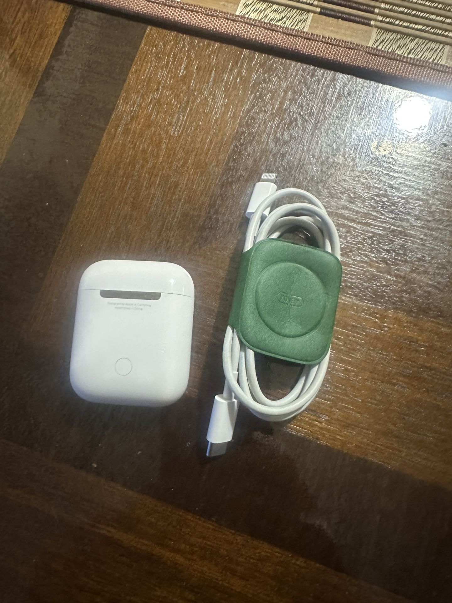 Apple AirPods A1602