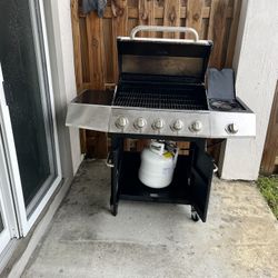Gas Grill 