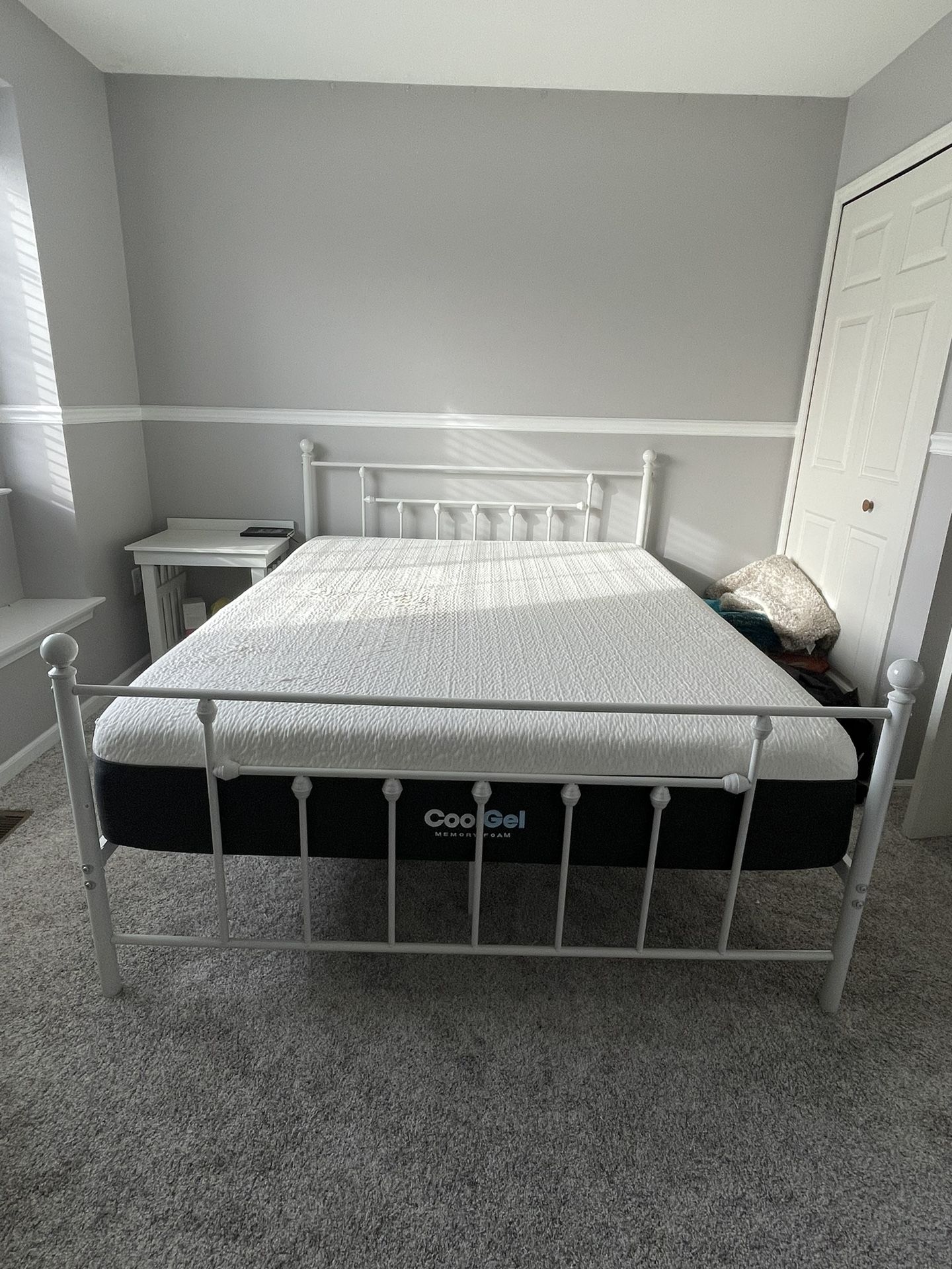 Queen bed frame 