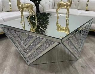 Mirrored Crystal coffee table 🪞🤍✨