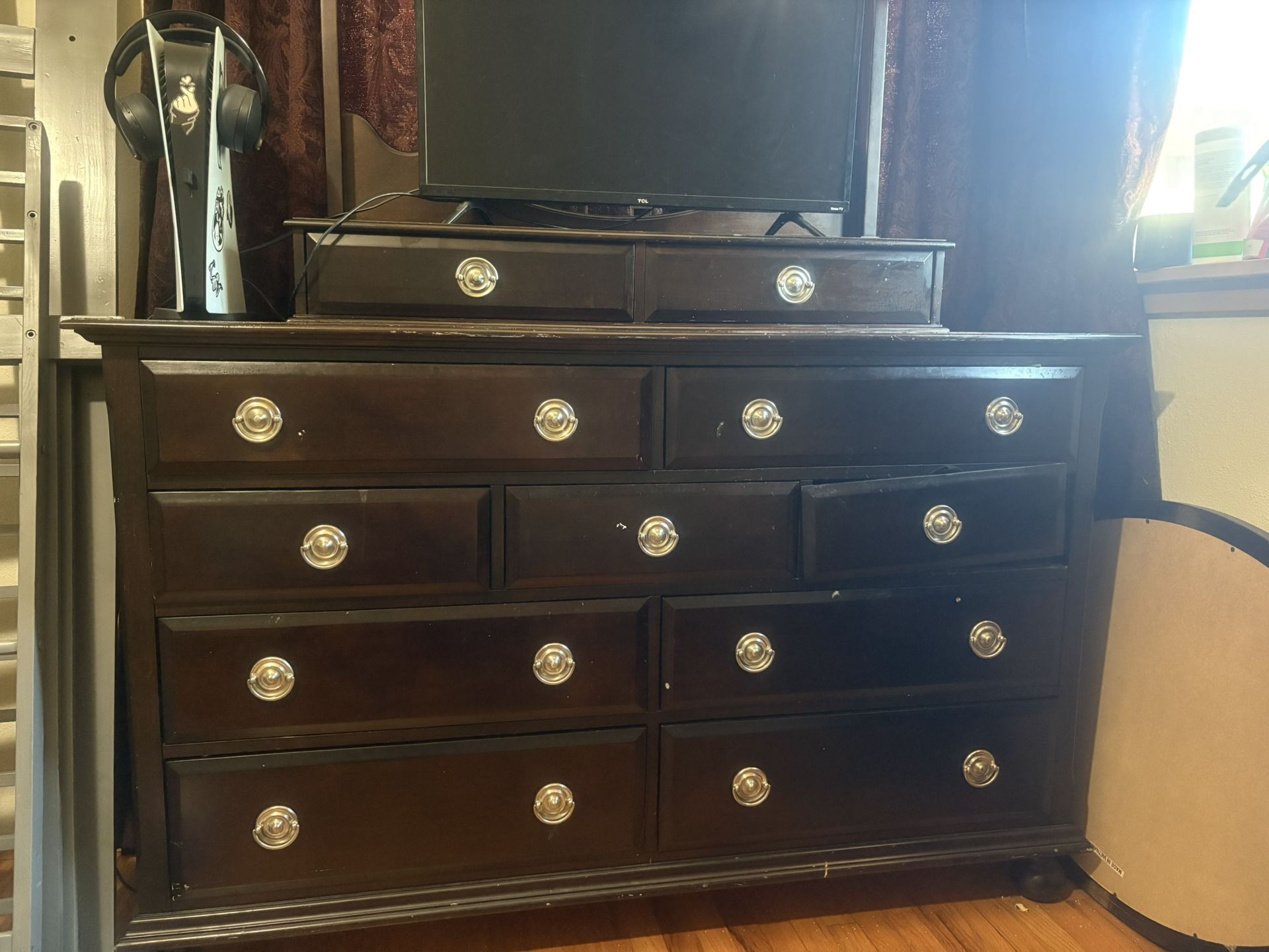 nice brown dresser