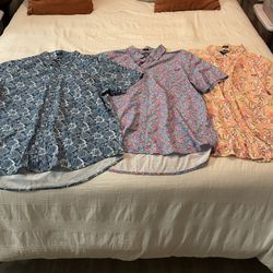 Men’s Xl Chubbies Short Sleeve Button Down Polos