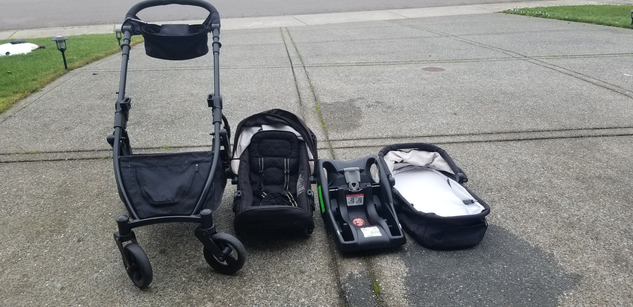Britax B-Ready complete Travel System