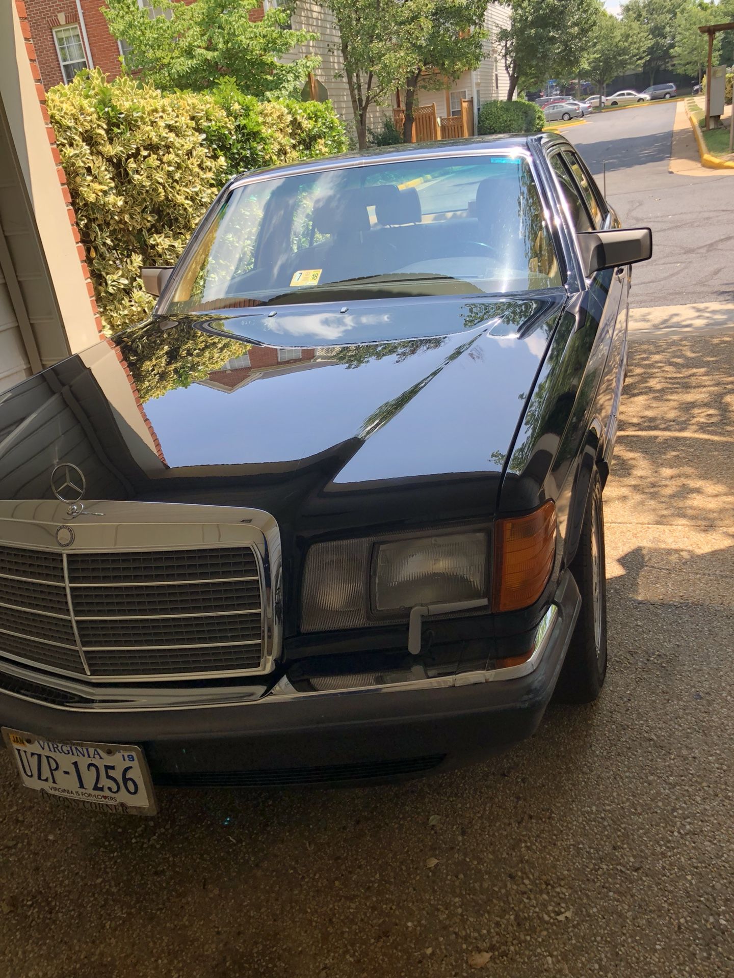 1990 Mercedes-Benz 300-Class