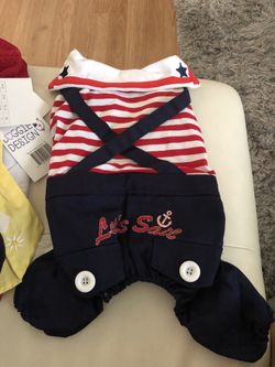 Boys pets sailer outfit! Size L $29