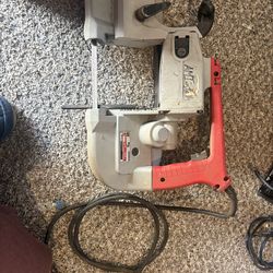 Milwaukee Bandsaw