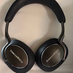 Bowers & Wilkins PX8