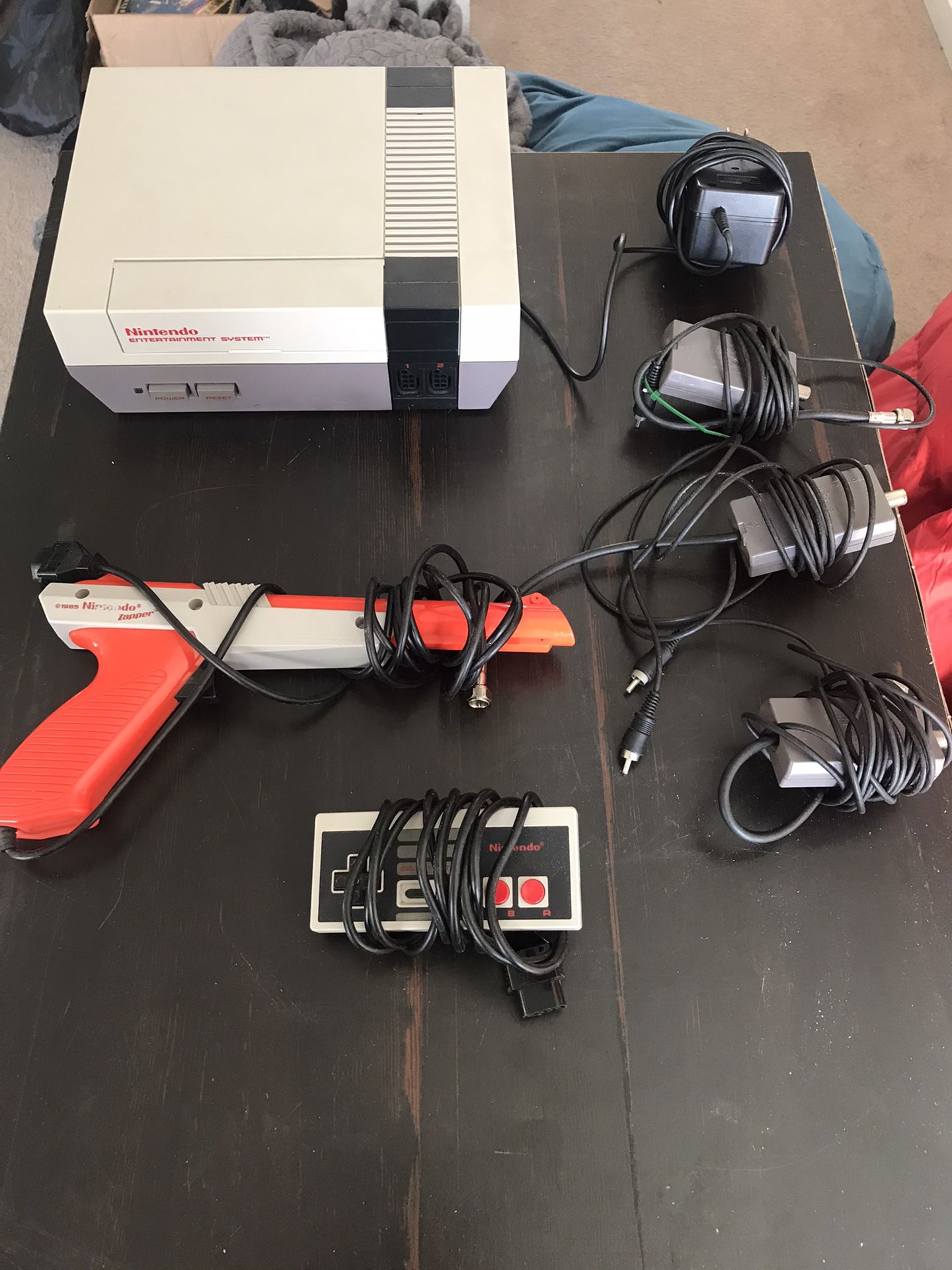 Nintendo NES system with over 100 games