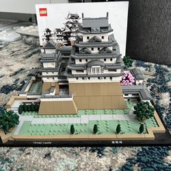 LEGO ARCHITECTURE: HIMEJI CASTLE 21060 COMPLETE W/ BOX & INSTRUCTIONS 