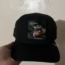 trucker hat 