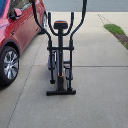 Elliptical (Need To Get Rid Of ASAP)