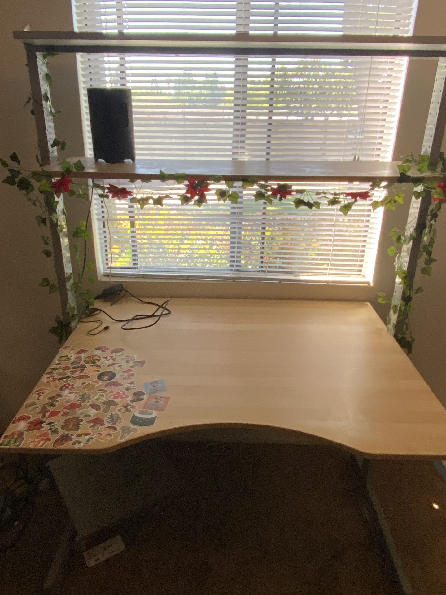 Art Or Office Desk