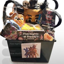 Five nights at Freddy’s FNAF Bonnie Lefty plush Spooky Basket