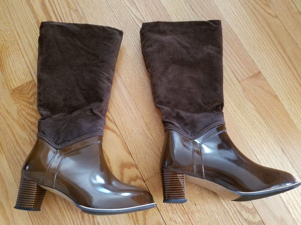 Snow or Rain faux fur lined women's boot- Sz 8