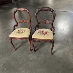 Pair Of Antique Early 20th Century Needlepoint Parlor Chairs