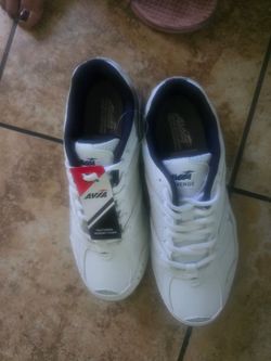 Avia women's shoes size 7