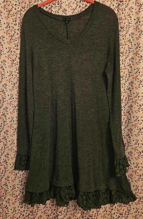 Tunic Top With Lace