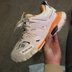 balenciaga