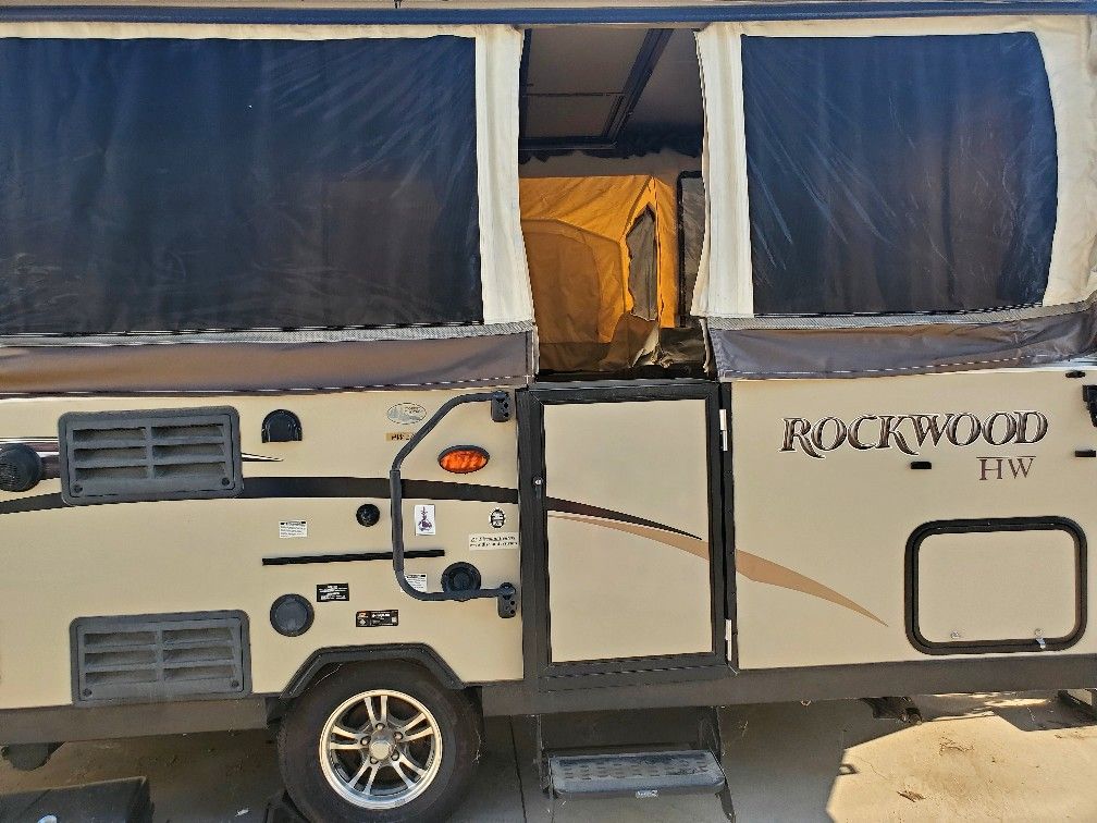 2015 Rockwood tech trailer slide out will be loaded