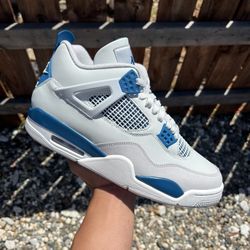Jordan 4 Military Blue (Size 6.5Y, 7Y, 9, 9.5, 10, 10.5, 11, 12, 13)