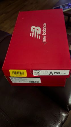 New Balance Fresh Foam Running Shoes Box