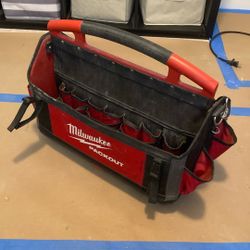 milwaukee tool bag