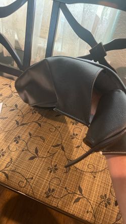 Armrest B-Body 71-73 Car