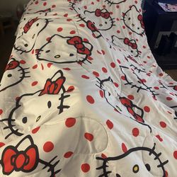 Hello kitty comforter