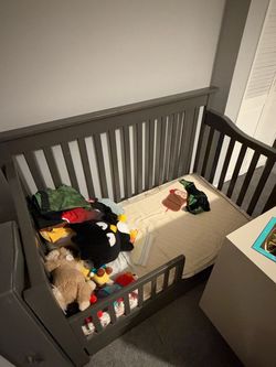 Baby Crib used like new excellent condition