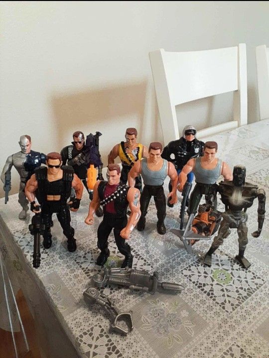 1992 Kenner Terminator 2 Future War LOT OF 9 With Guns Vintage Action Figures $90
