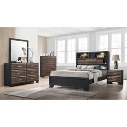 New Queen Bedroom Group
