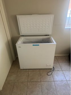 TCL Chest freezer