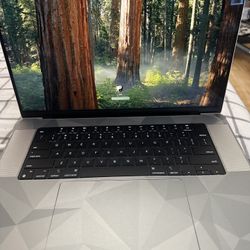 2021 MacBook Pro M1 32gb/512gb