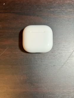 Noise cancelling Air Pods 4th gen, barely used, $100