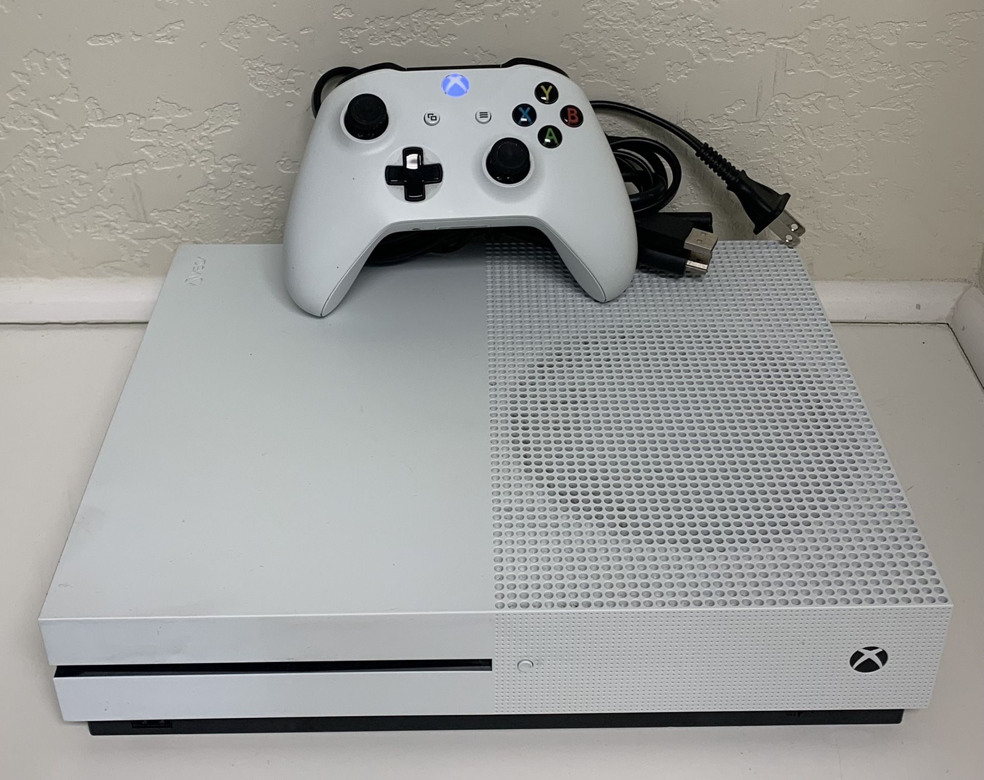 Xbox One S #27828