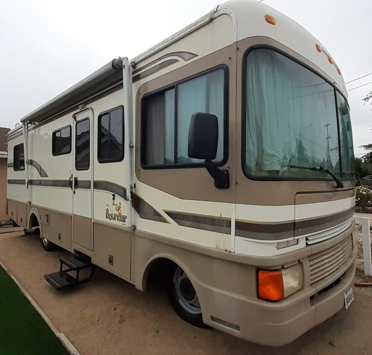 1996 Bounder Class A Motorhome for Sale in Chula Vista, CA OfferUp