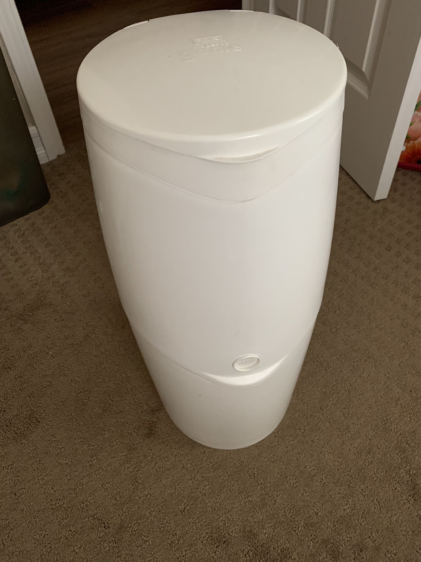 Diaper genie